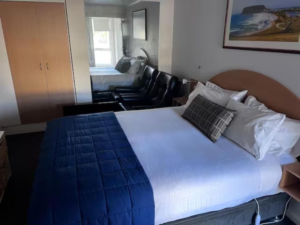 The Dannebrog Lodge Devonport Bagian luar foto